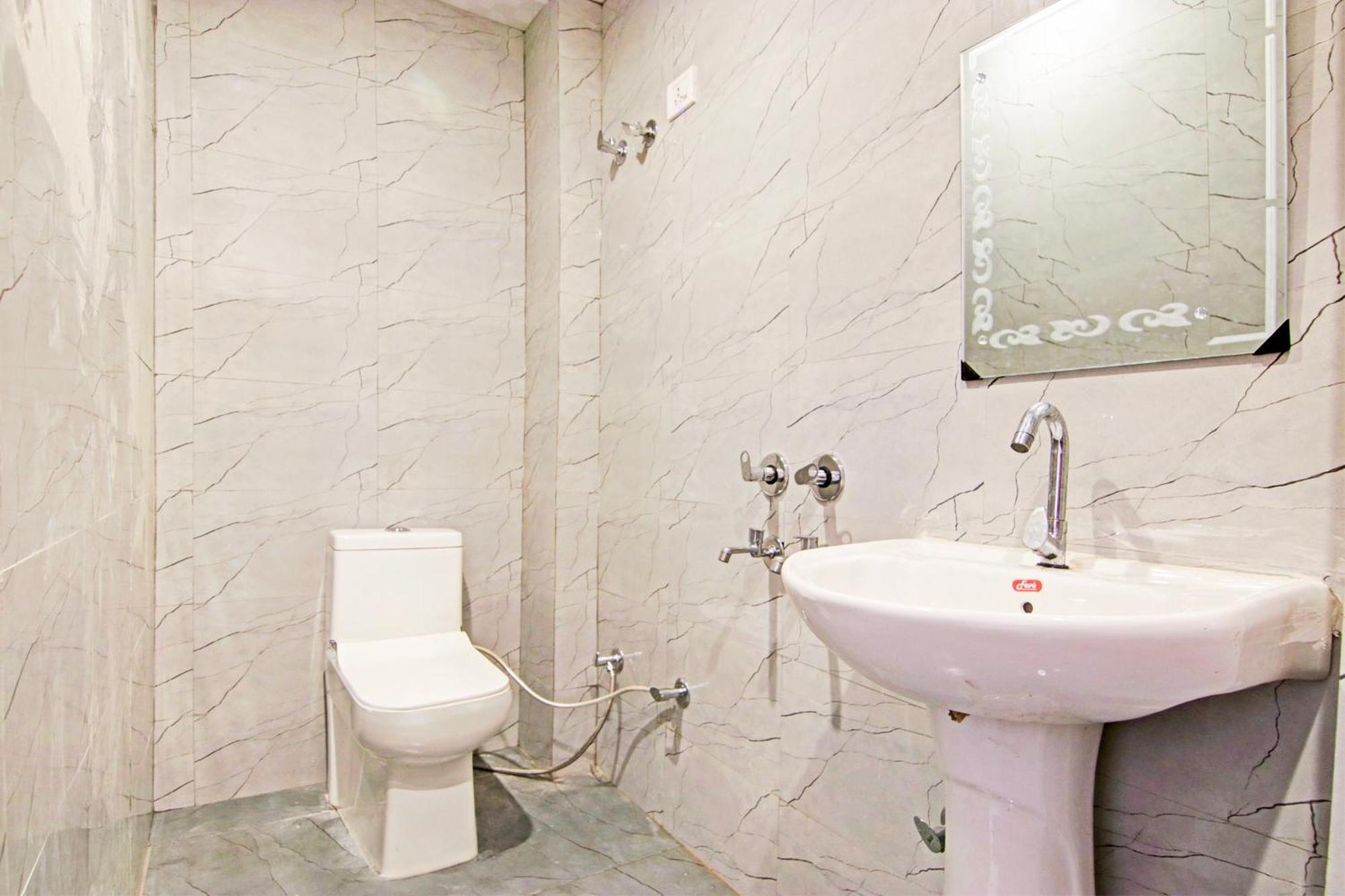 ניו דלהי Hotel O Granville מראה חיצוני תמונה
